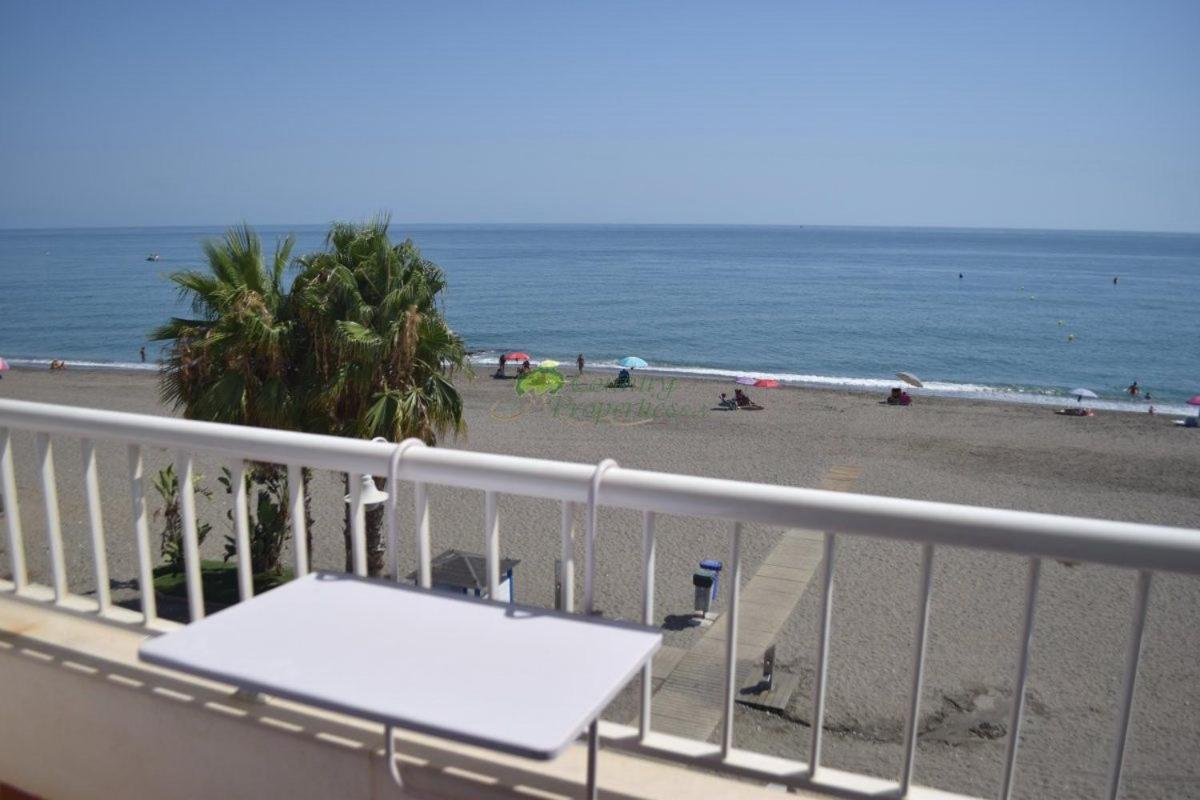 Algarrobo Costa Primera Linea De Playa Duplex Buitenkant foto